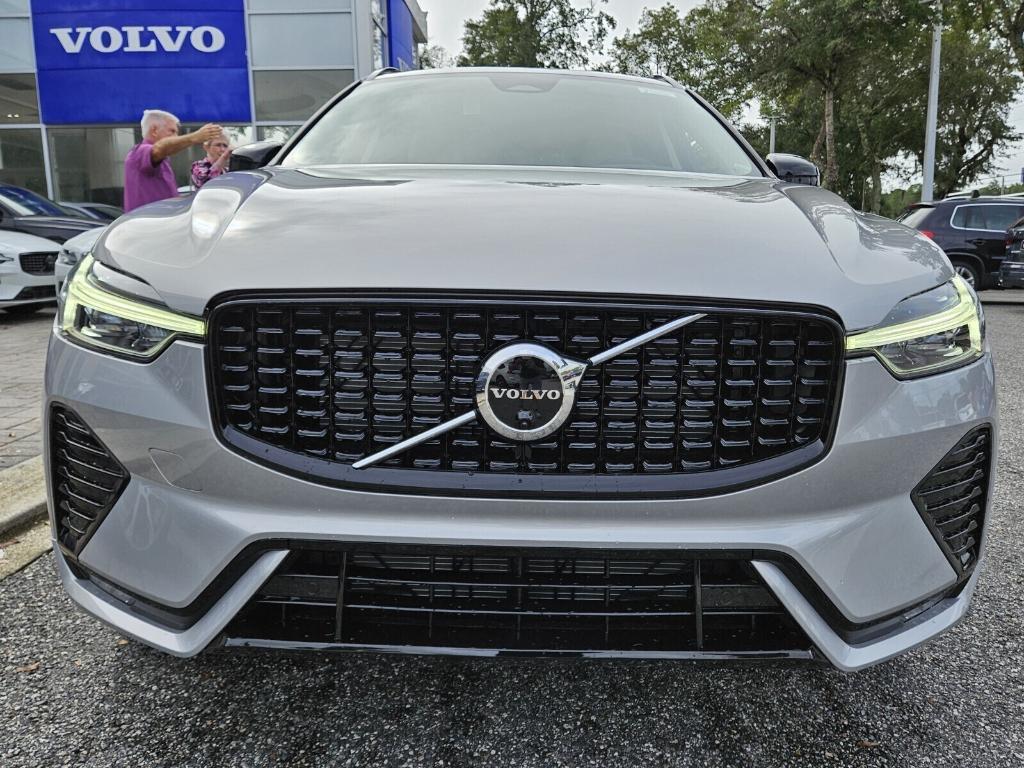 new 2025 Volvo XC60 car, priced at $53,785