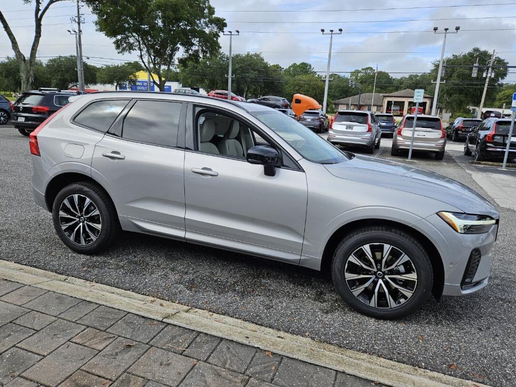 new 2025 Volvo XC60 car, priced at $53,785