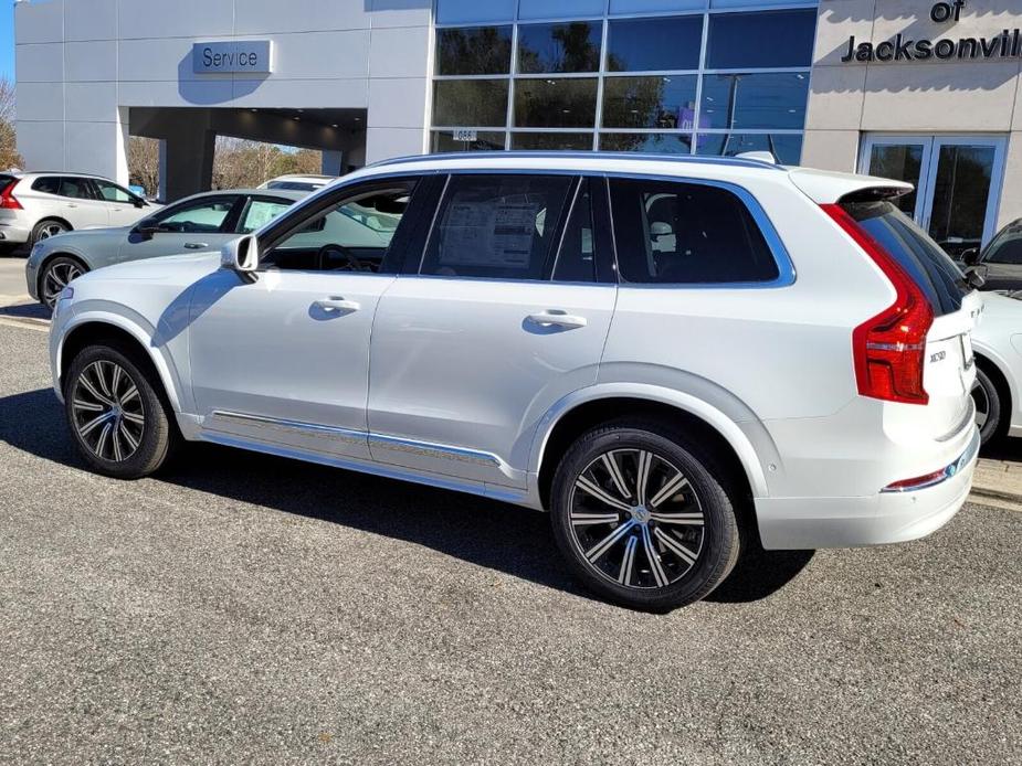 new 2024 Volvo XC90 car, priced at $59,670