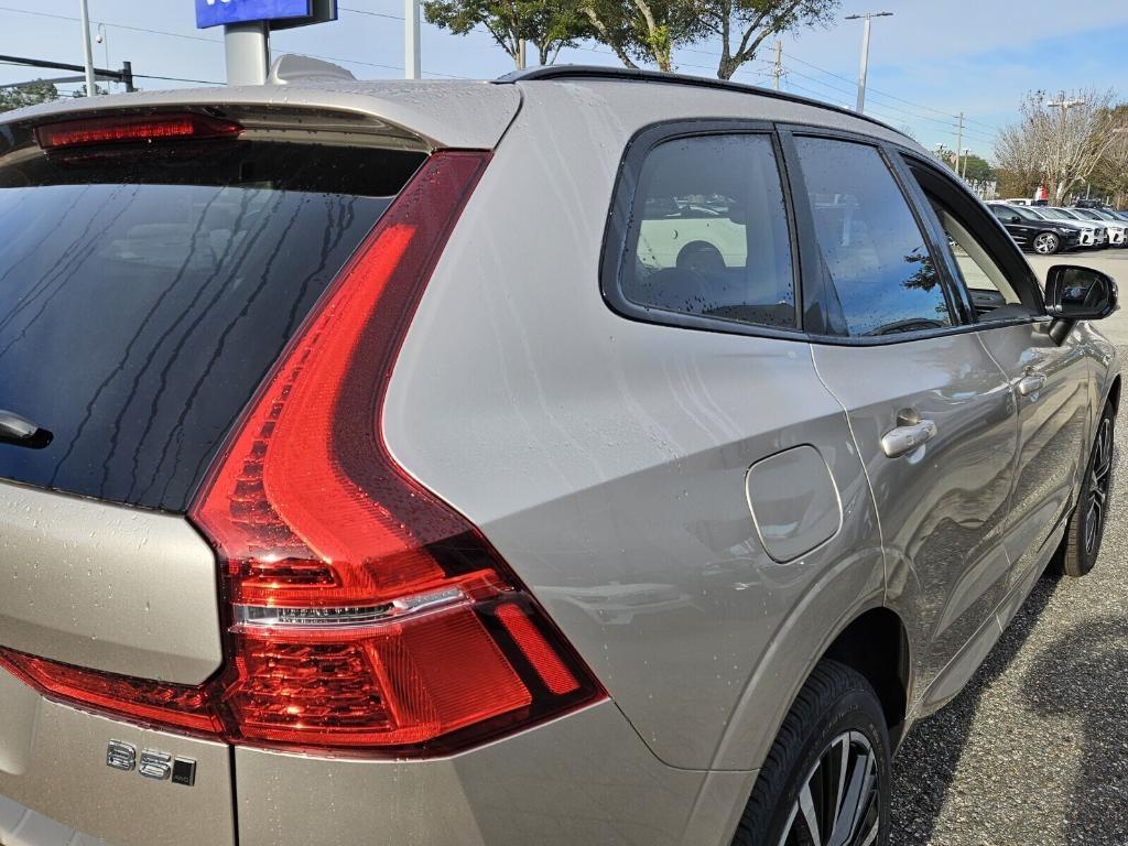 new 2025 Volvo XC60 car, priced at $54,585