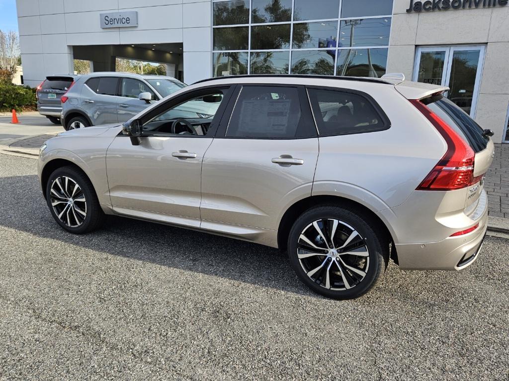 new 2025 Volvo XC60 car, priced at $54,585