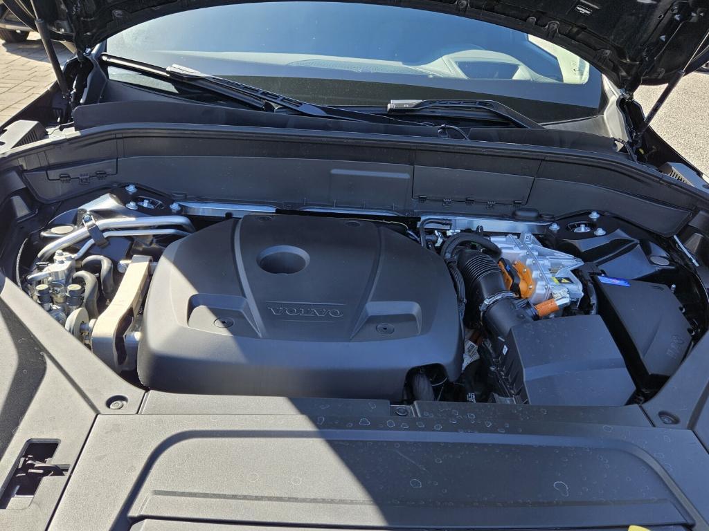 used 2025 Volvo XC90 Plug-In Hybrid car, priced at $65,489
