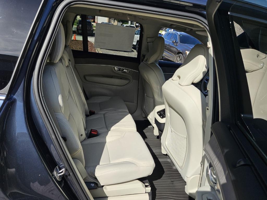 new 2026 Volvo XC90 car, priced at $75,155