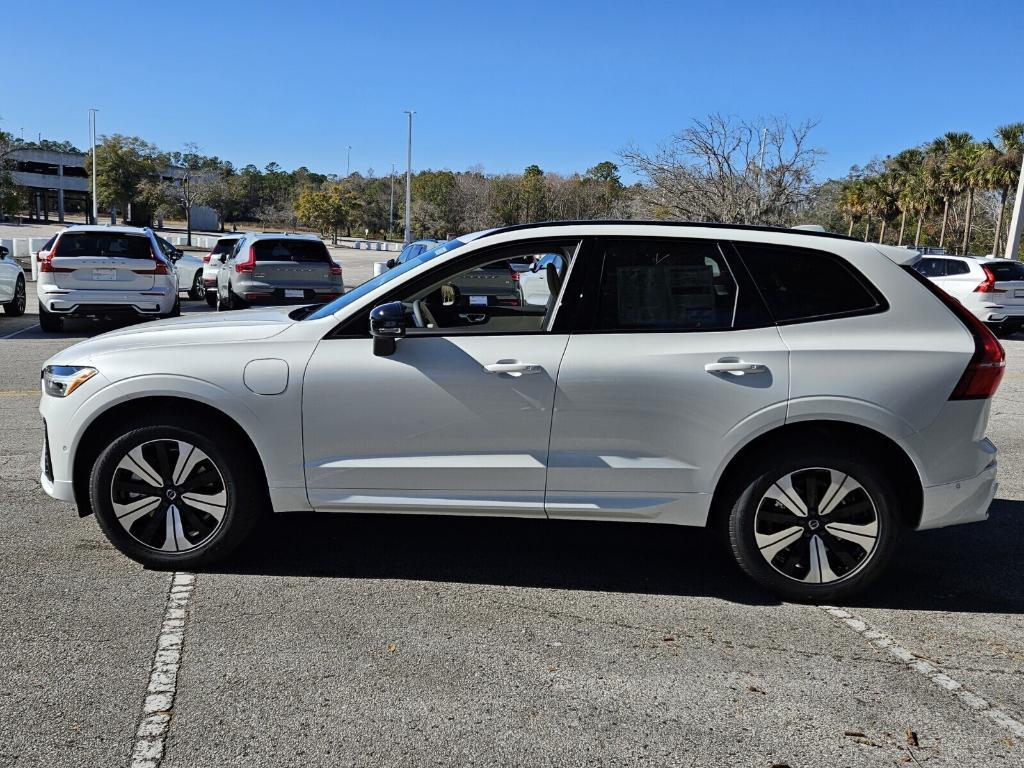 new 2025 Volvo XC60 Plug-In Hybrid car, priced at $64,685