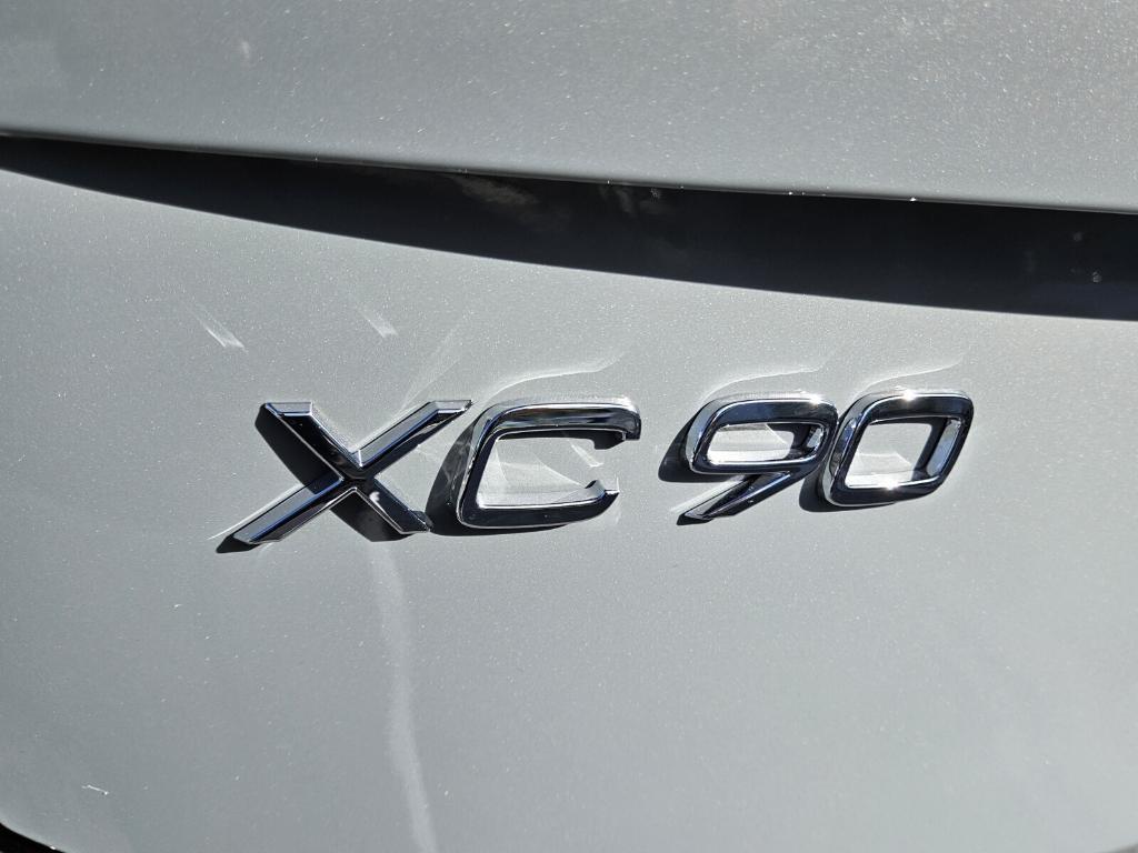 used 2026 Volvo XC90 car, priced at $63,995