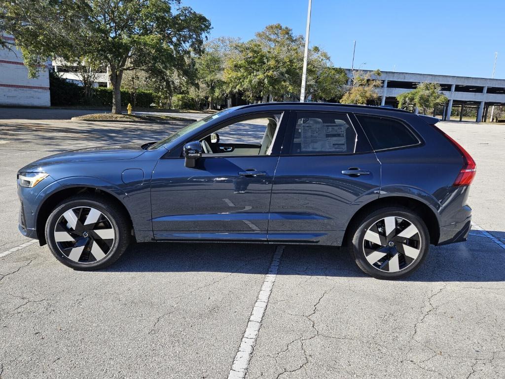 new 2025 Volvo XC60 Plug-In Hybrid car, priced at $65,485