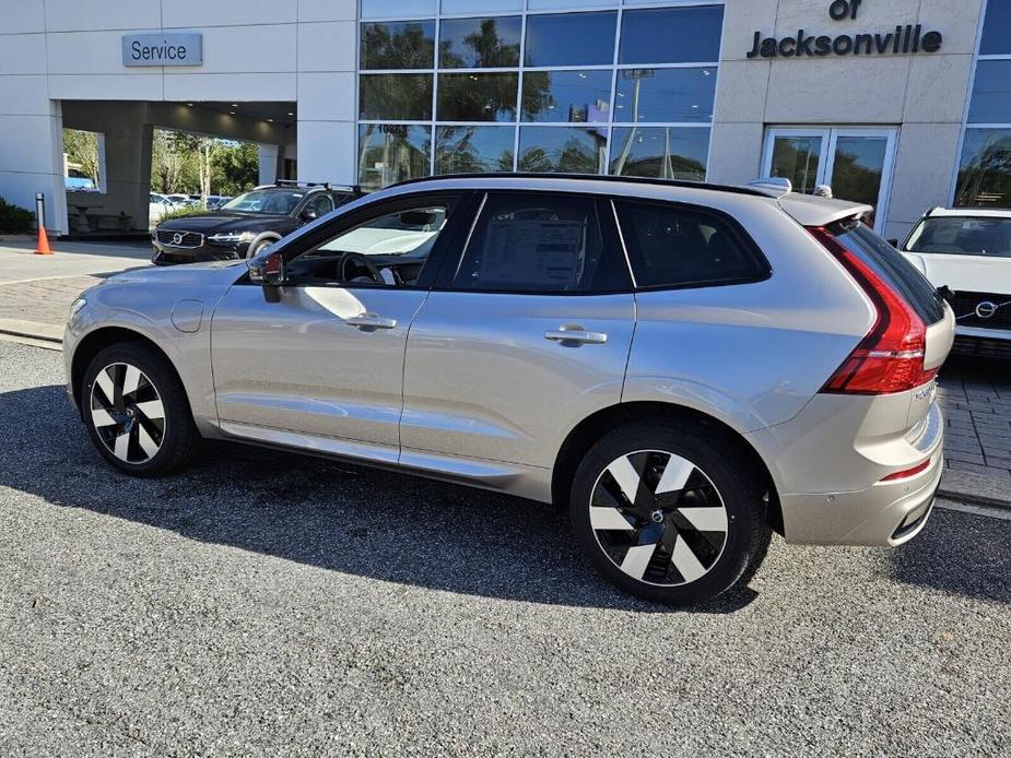 new 2025 Volvo XC60 Plug-In Hybrid car, priced at $65,485