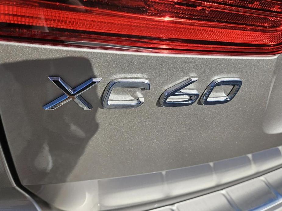 new 2025 Volvo XC60 Plug-In Hybrid car, priced at $65,485