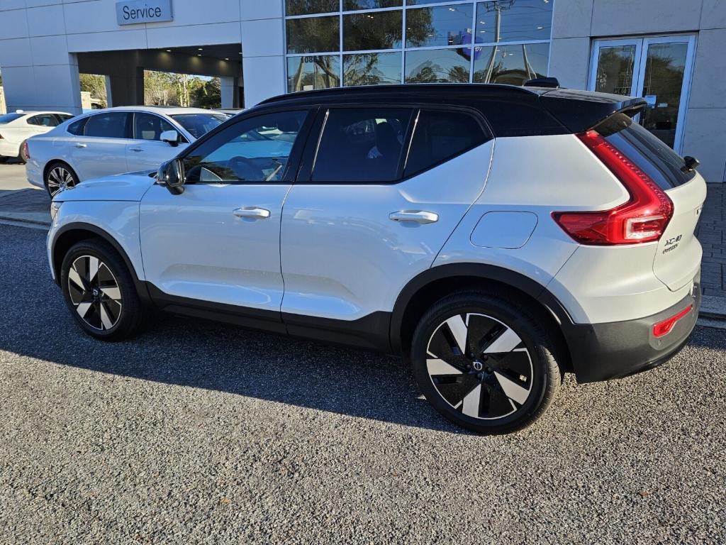 new 2024 Volvo XC40 Recharge Pure Electric car, priced at $56,290