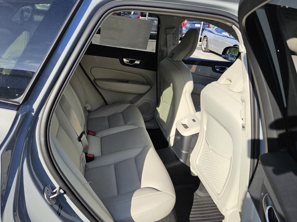 new 2025 Volvo XC60 Plug-In Hybrid car, priced at $66,260
