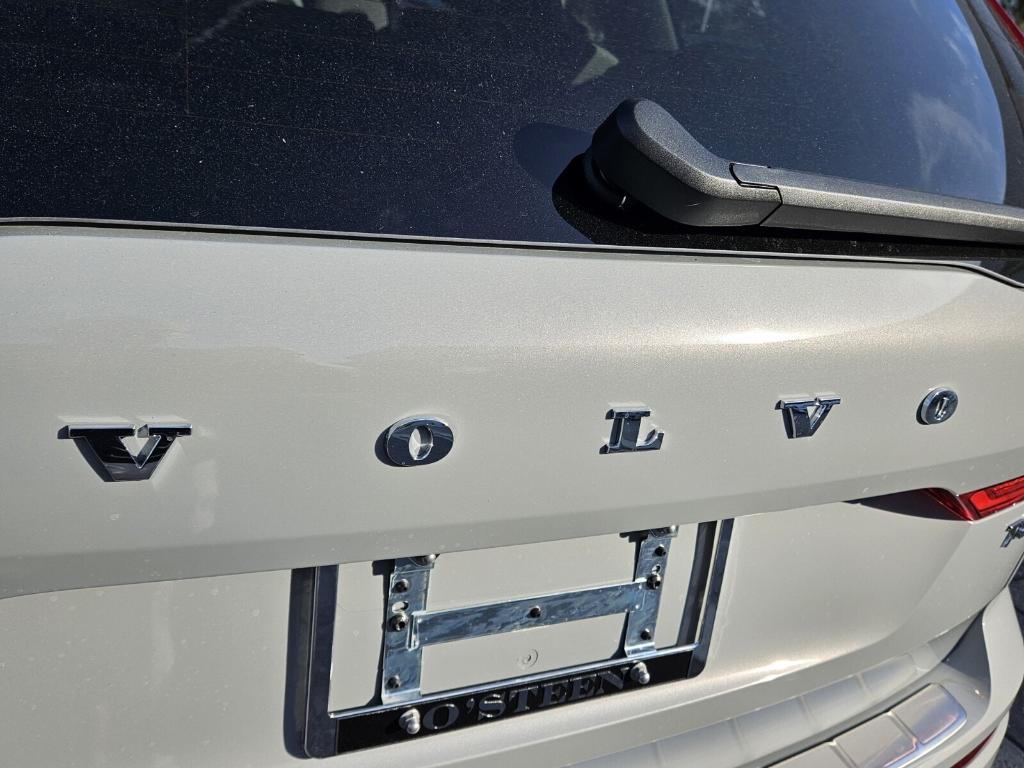 new 2025 Volvo XC60 Plug-In Hybrid car, priced at $66,260