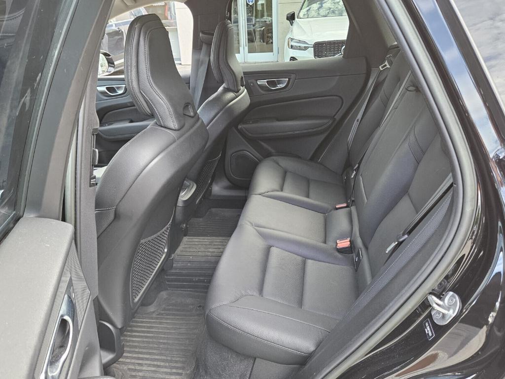 used 2023 Volvo XC60 car