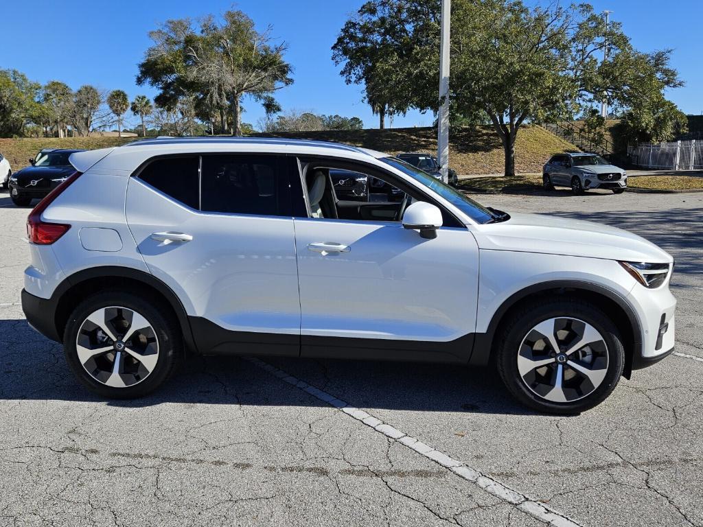 new 2025 Volvo XC40 car, priced at $48,565