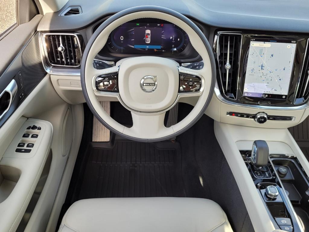 new 2024 Volvo S60 car, priced at $40,275
