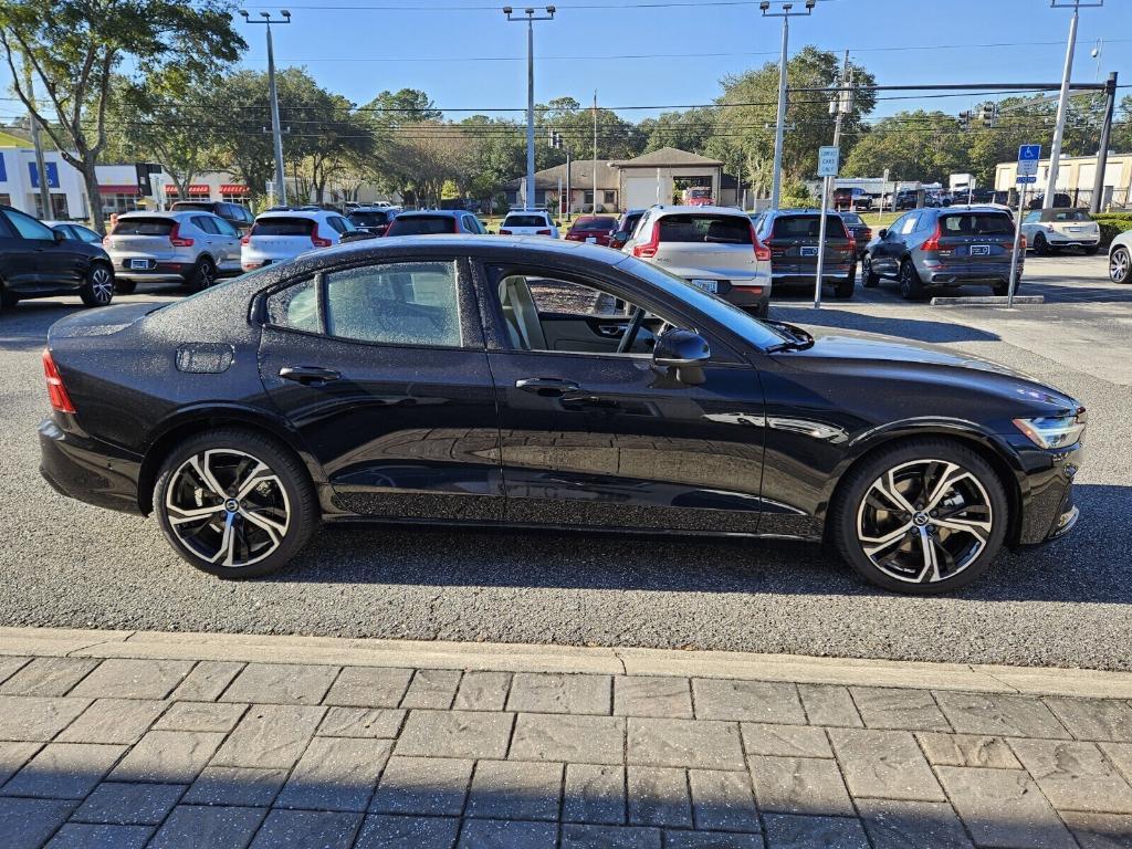 new 2025 Volvo S60 car, priced at $48,015