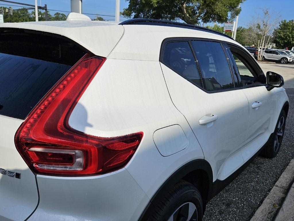 new 2025 Volvo XC40 car, priced at $48,315