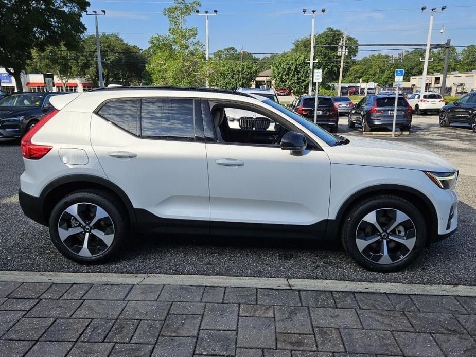 new 2025 Volvo XC40 car, priced at $48,315