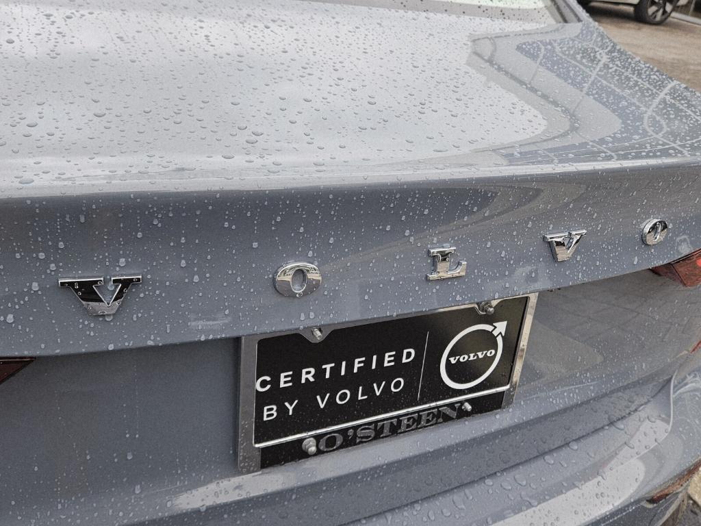 used 2024 Volvo S60 Recharge Plug-In Hybrid car, priced at $44,995