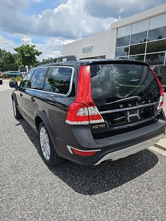used 2016 Volvo XC70 car, priced at $15,698