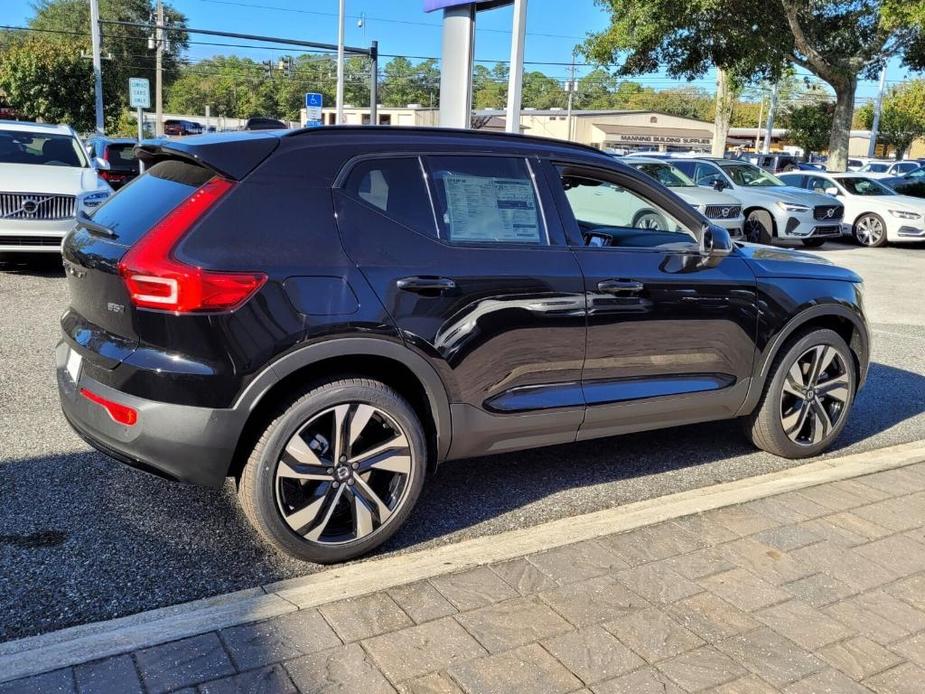 used 2024 Volvo XC40 car, priced at $45,020