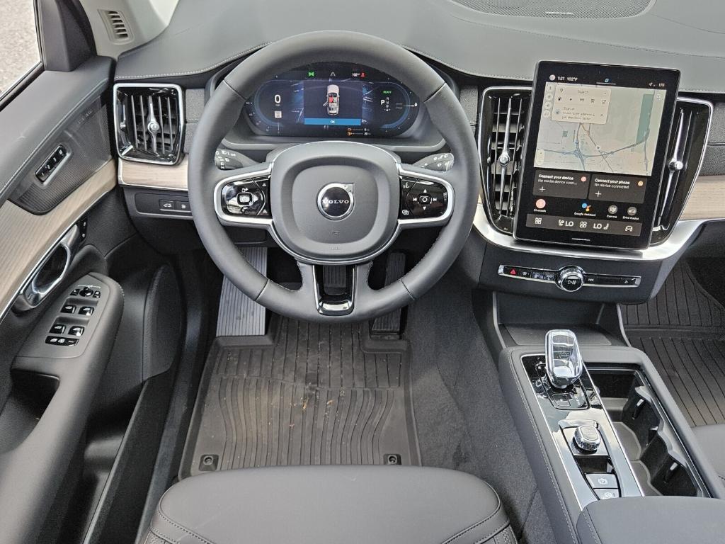 new 2025 Volvo XC90 Plug-In Hybrid car, priced at $78,805