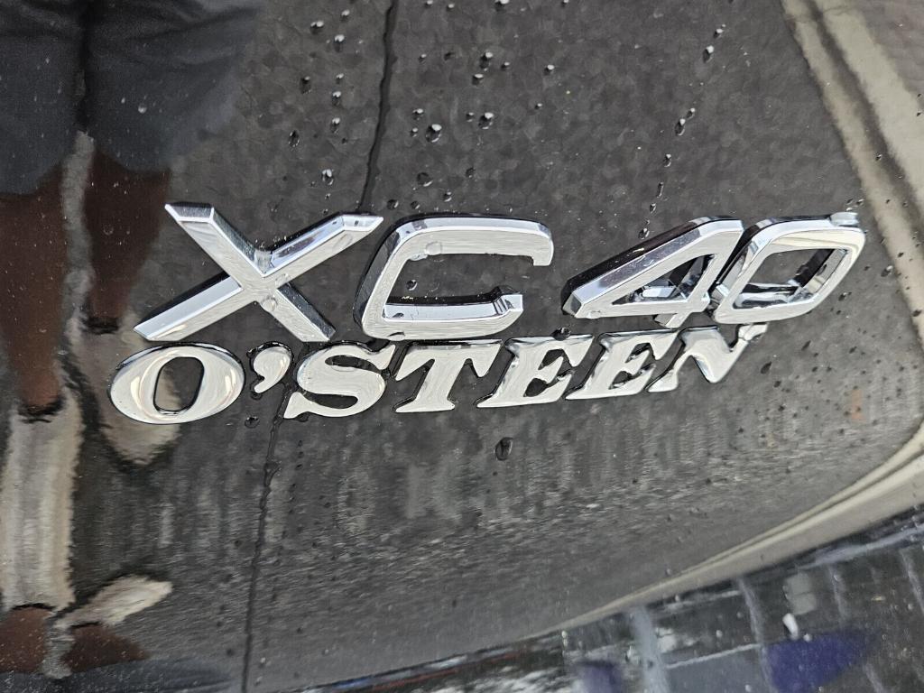 new 2025 Volvo XC40 car, priced at $48,335