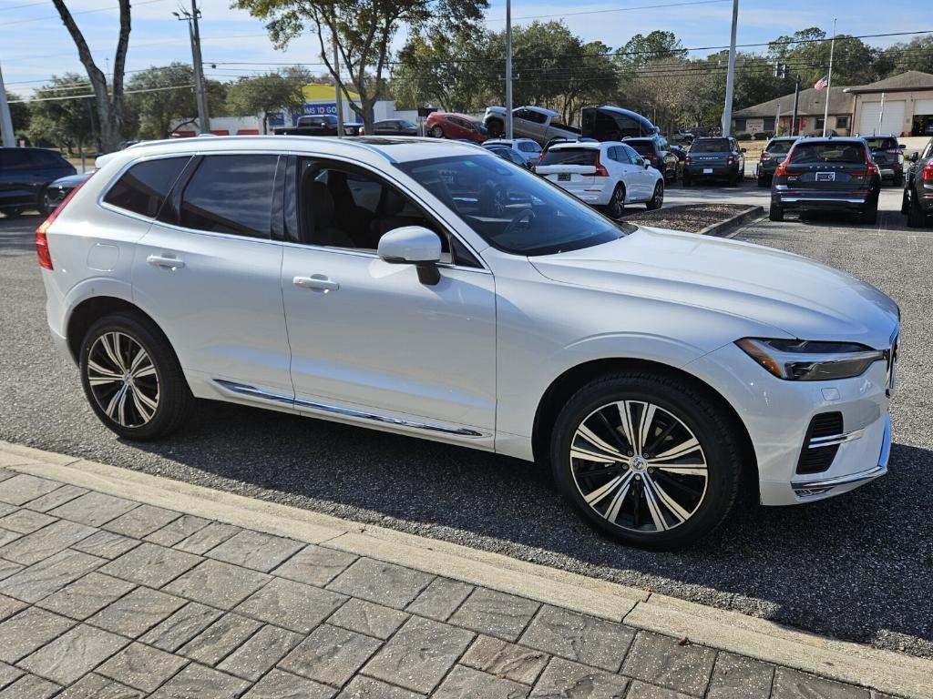 used 2022 Volvo XC60 car, priced at $37,495