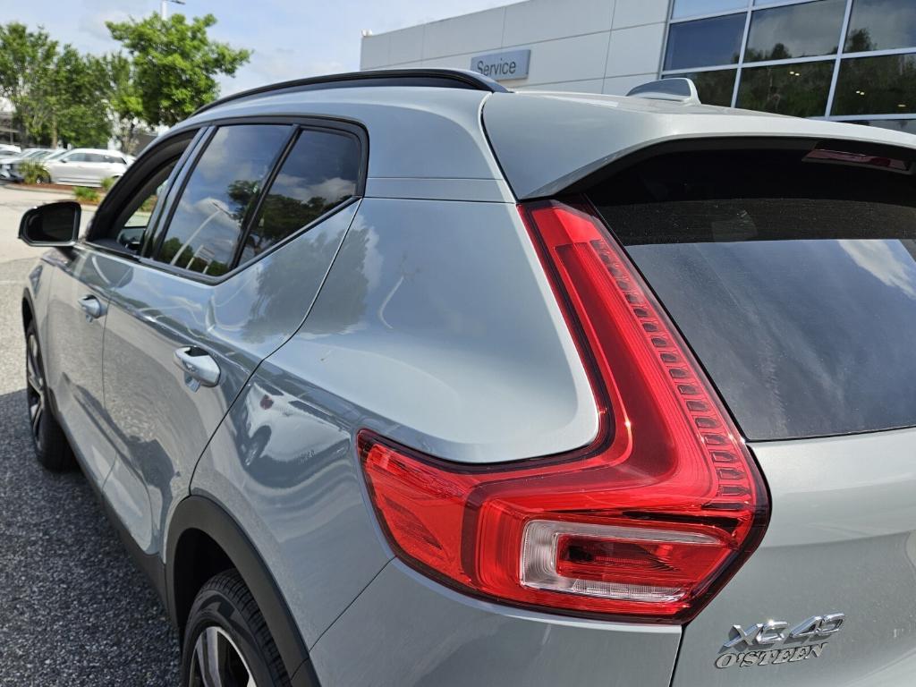 new 2025 Volvo XC40 car, priced at $51,565
