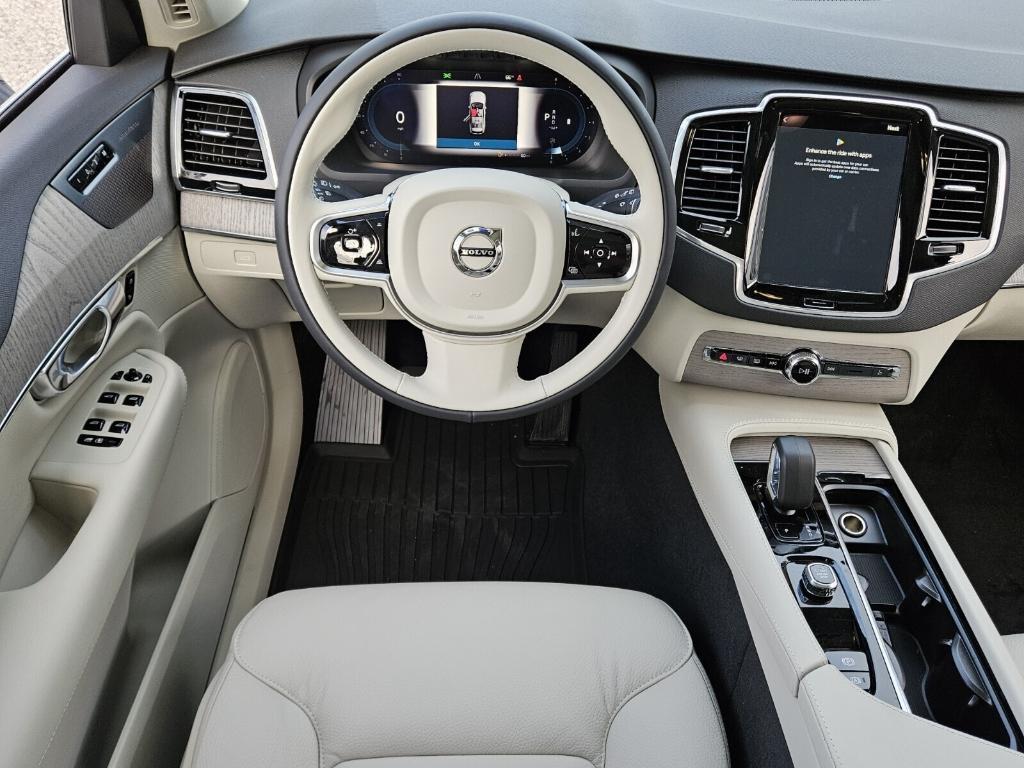 new 2025 Volvo XC90 car, priced at $68,065