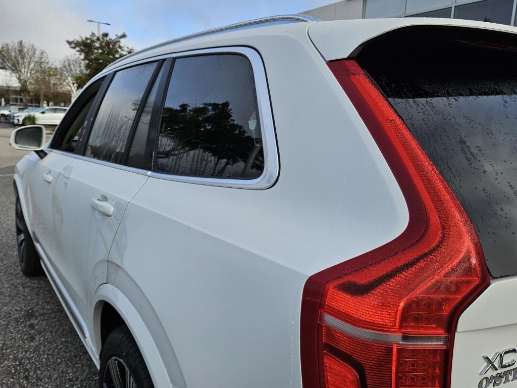 new 2025 Volvo XC90 car, priced at $68,065