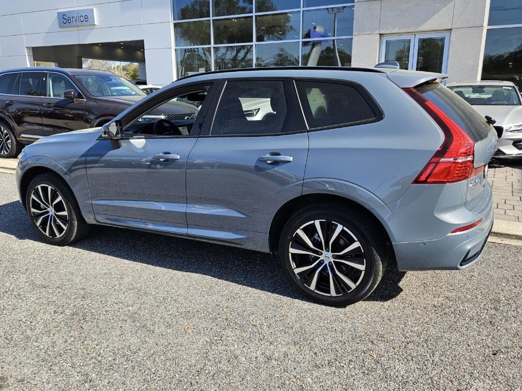 used 2024 Volvo XC60 car, priced at $41,995