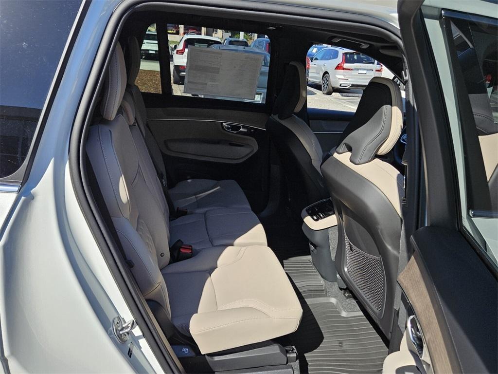new 2025 Volvo XC90 car, priced at $69,155