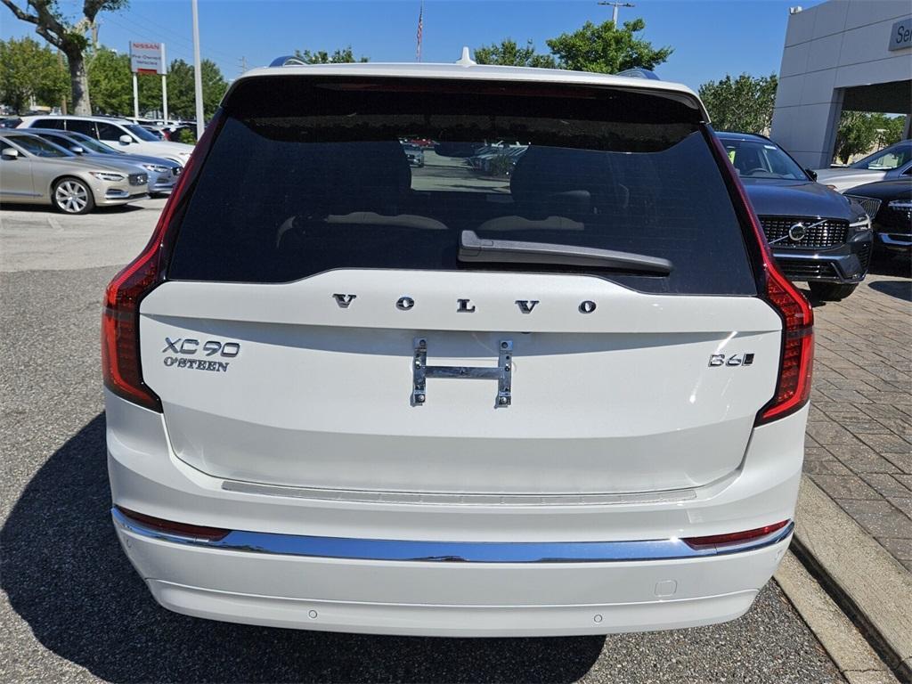 new 2025 Volvo XC90 car, priced at $69,155