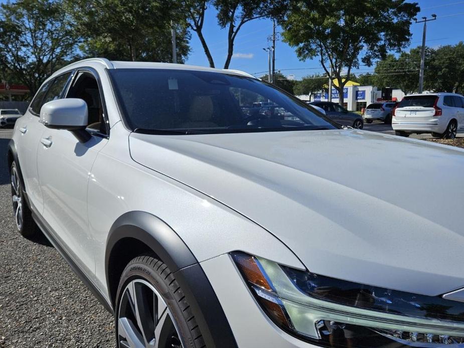 new 2025 Volvo V90 Cross Country car, priced at $73,335