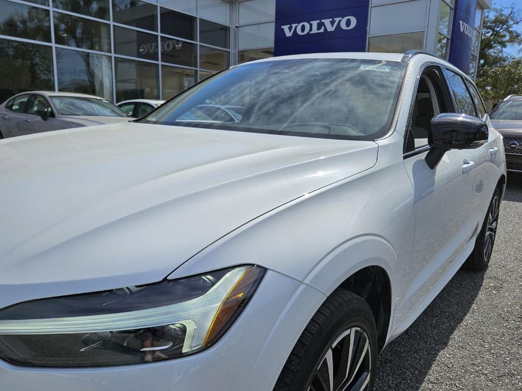 new 2025 Volvo XC60 car, priced at $54,610