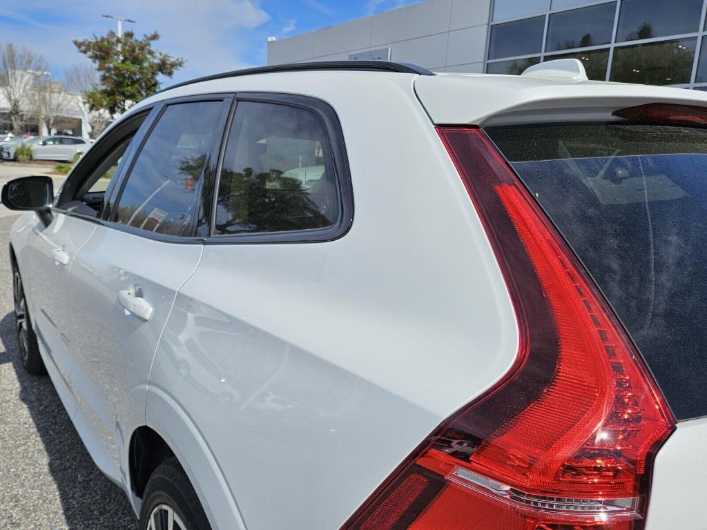 new 2025 Volvo XC60 car, priced at $54,610
