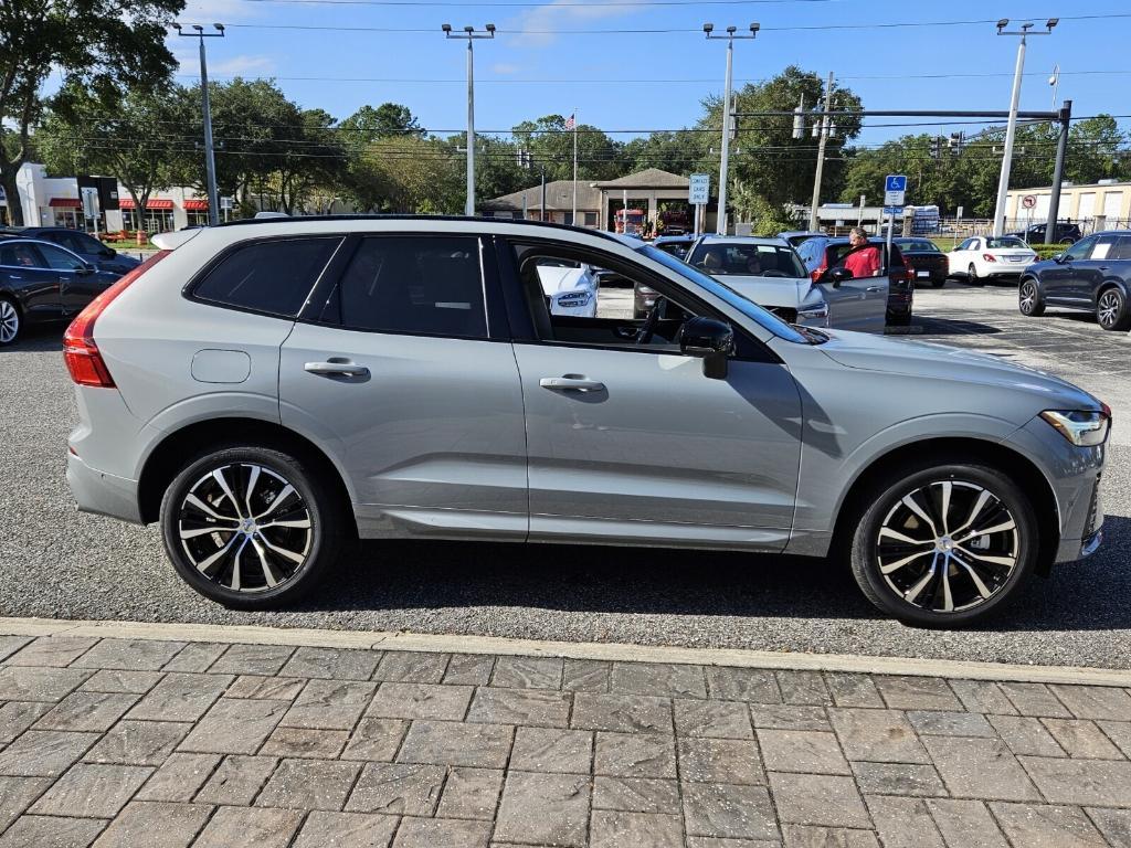 new 2025 Volvo XC60 car, priced at $54,585