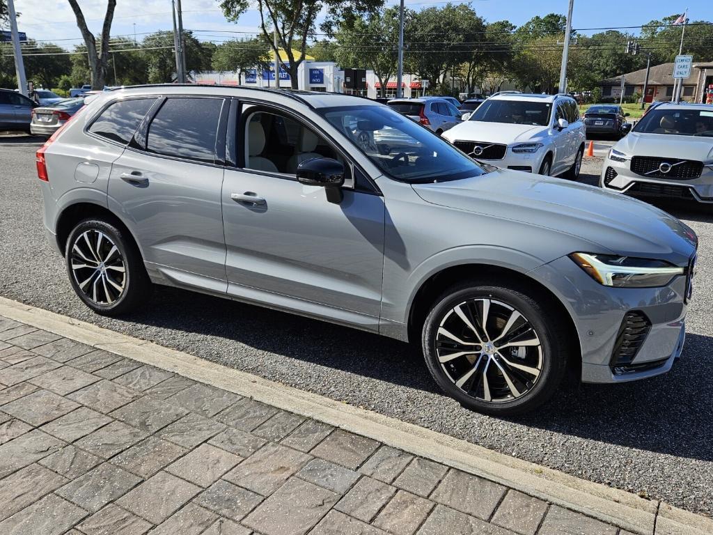 new 2025 Volvo XC60 car, priced at $54,585