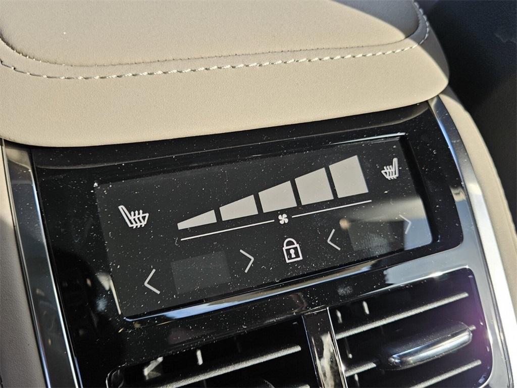 new 2026 Volvo XC90 car, priced at $71,825