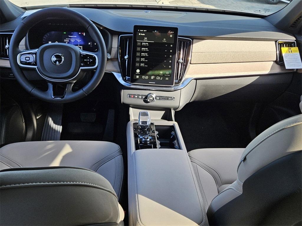 new 2026 Volvo XC90 car, priced at $71,825