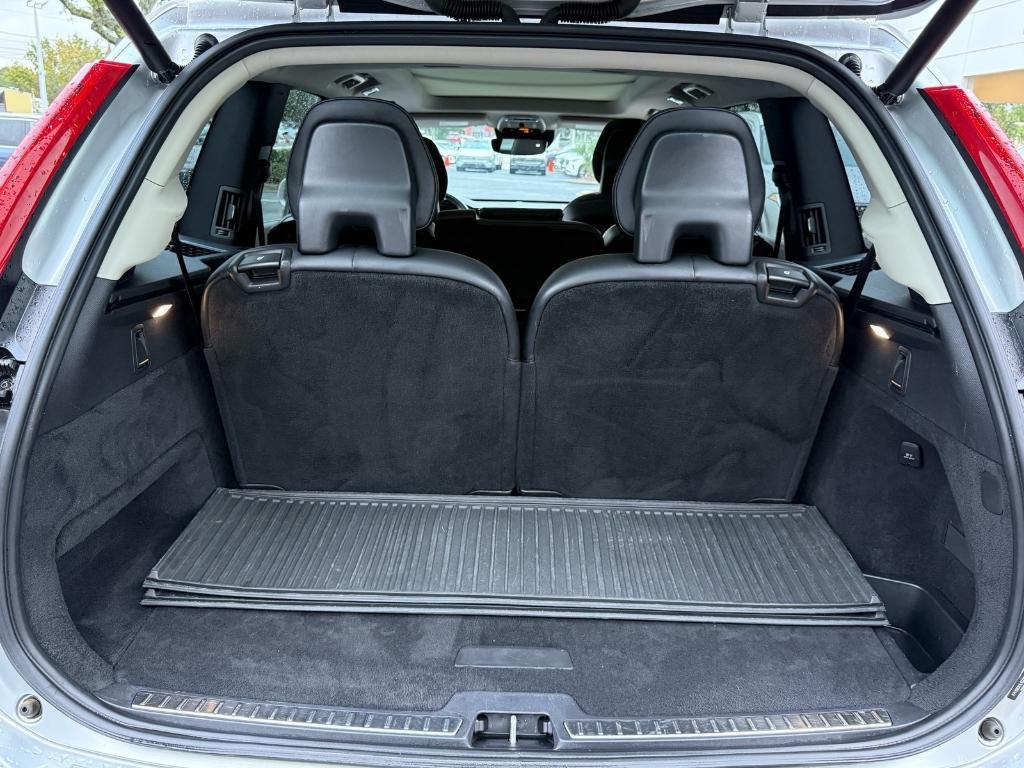 used 2020 Volvo XC90 car, priced at $20,995
