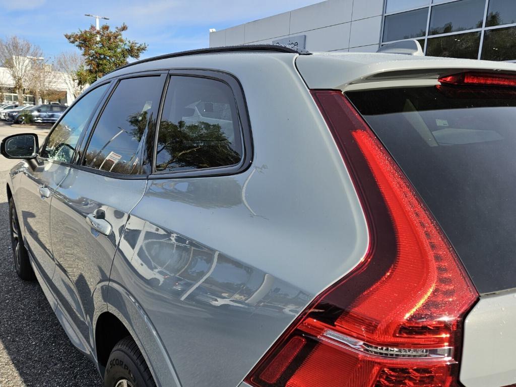 new 2025 Volvo XC60 car, priced at $48,345