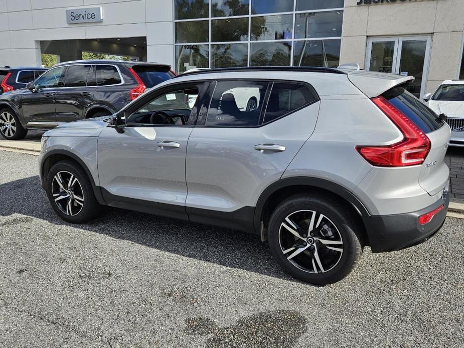 used 2024 Volvo XC40 car, priced at $36,995