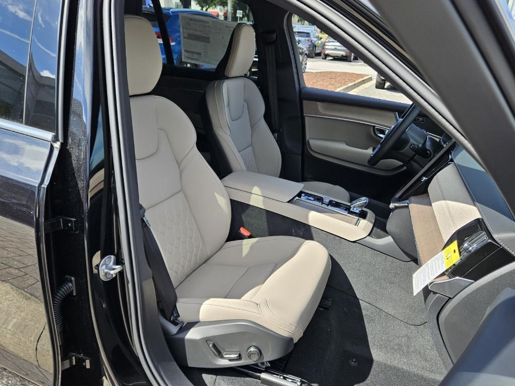 new 2026 Volvo XC90 car, priced at $62,345