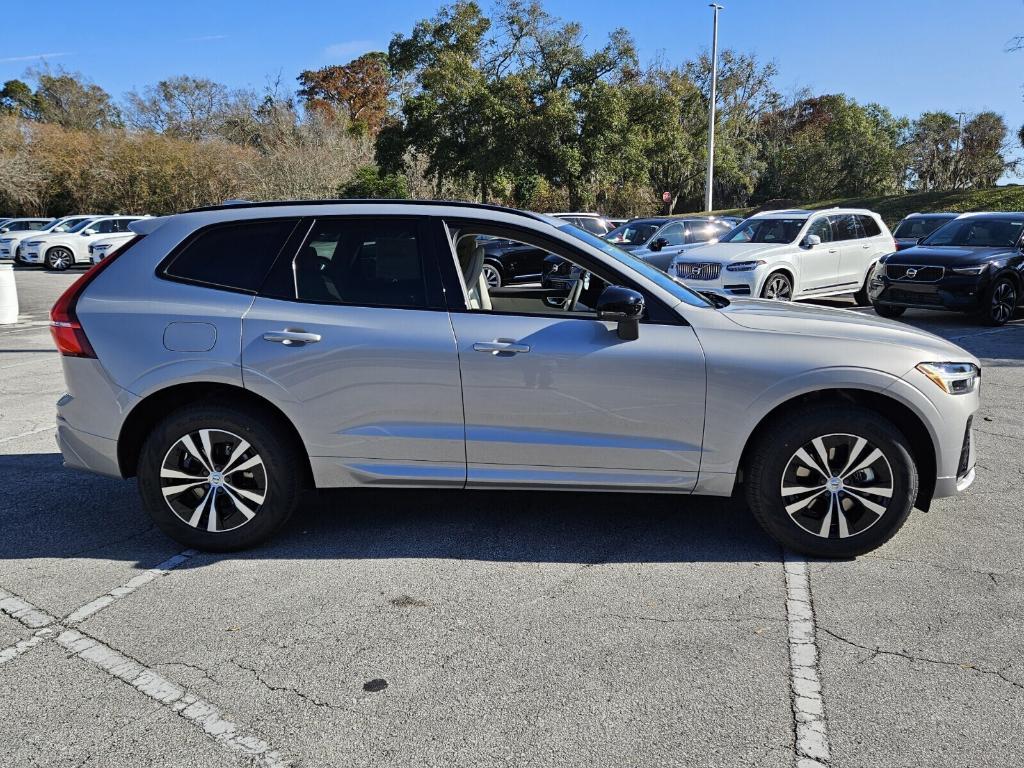 new 2025 Volvo XC60 car, priced at $48,345