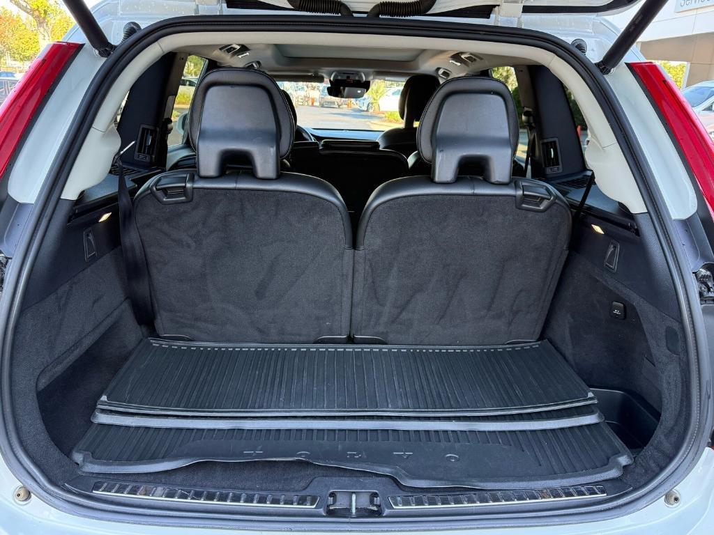 used 2018 Volvo XC90 car, priced at $14,995