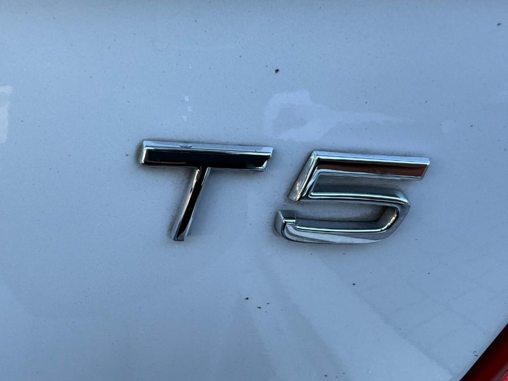 used 2018 Volvo XC90 car, priced at $14,995