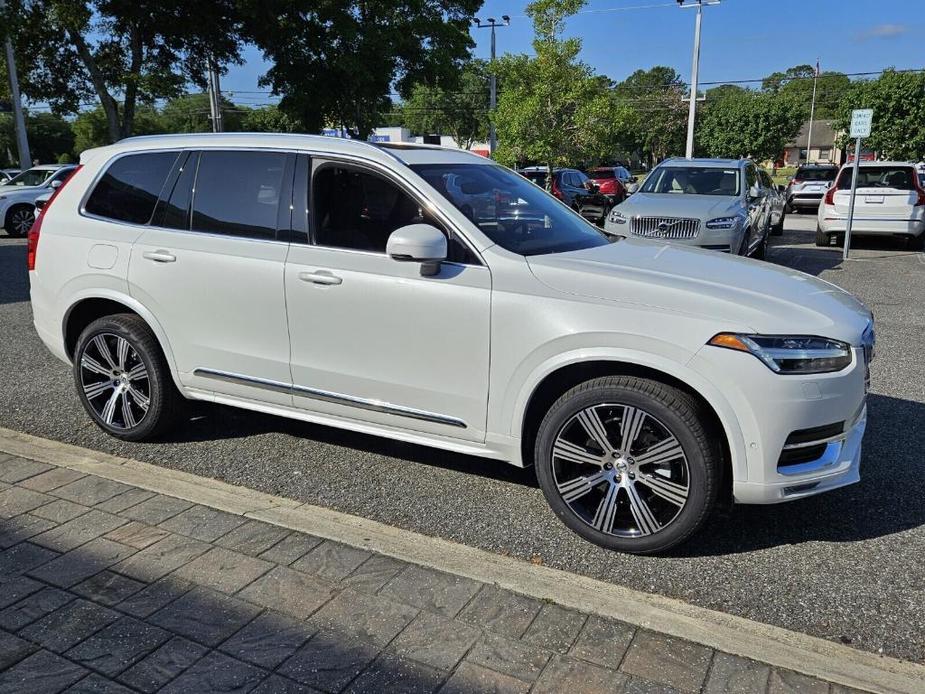 new 2024 Volvo XC90 car