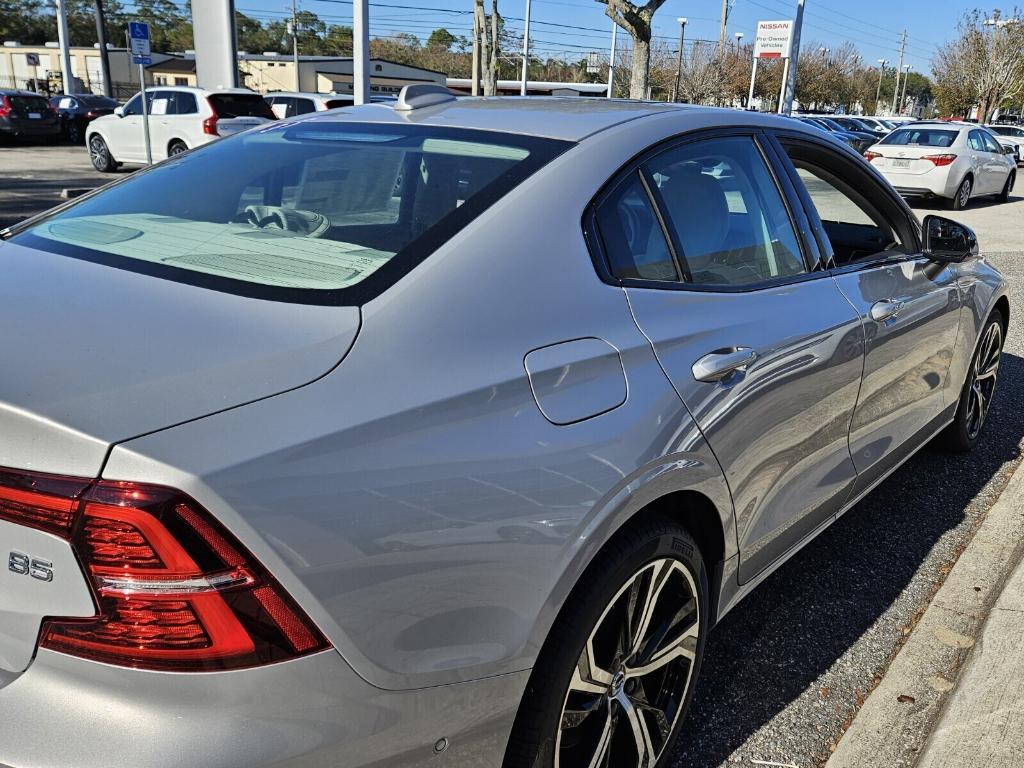 new 2025 Volvo S60 car, priced at $48,015