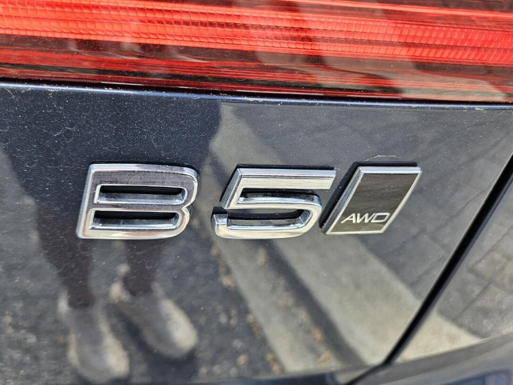 new 2025 Volvo XC60 car, priced at $48,345